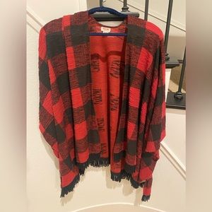 Women’s red and black Buffalo plaid shawl size s/m